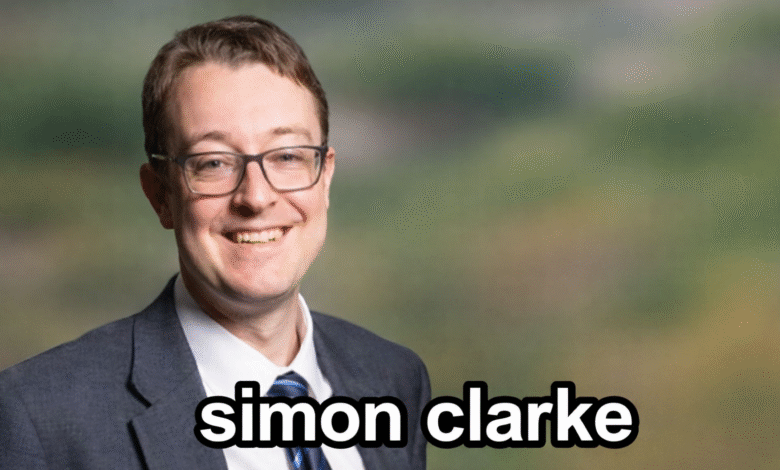 Simon Clarke
