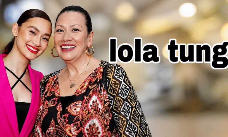 Lola Tung parents